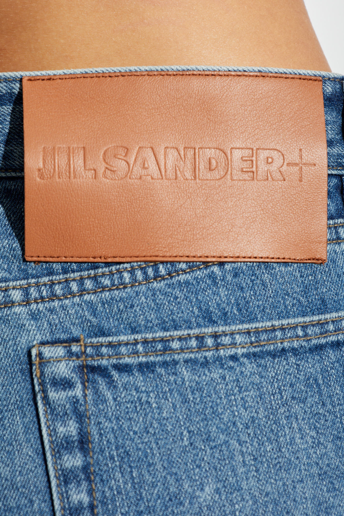 【関税込み】JIL SANDER JAPANESE DENIM JEANS Regular Denim Trousers Man | Jil Sander Official Online Store
